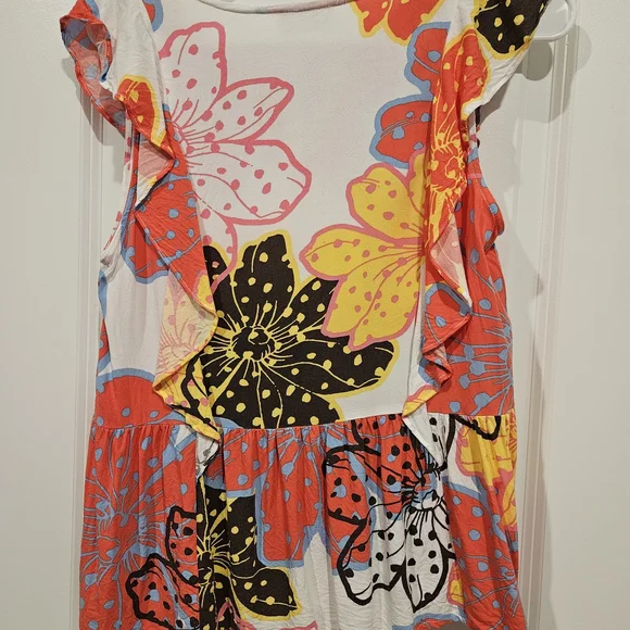 Emily Wonder Top (M) - Picture 2 of 3